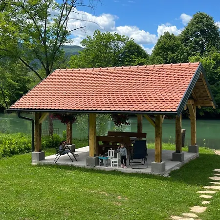 Vikendica Krupa Na Vrbasu *