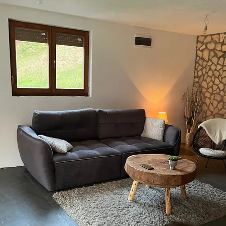 Vikendica Krupa Na Vrbasu *